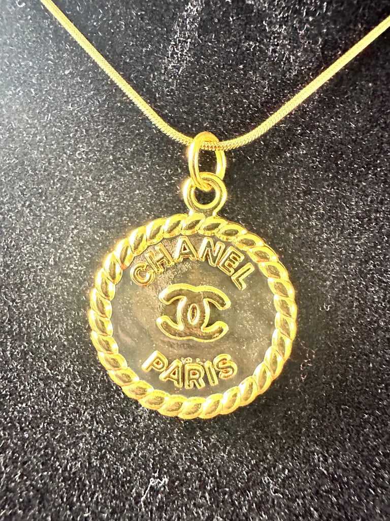 The “5 CC” Necklace